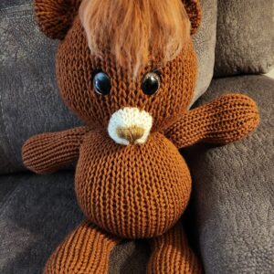 Acornelius – Woodland Squirrel with Nut