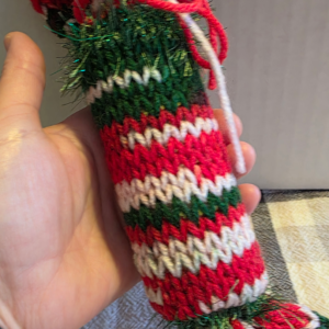 TwinkleKnit Holiday Cracker | Reusable Knitted Christmas Decor